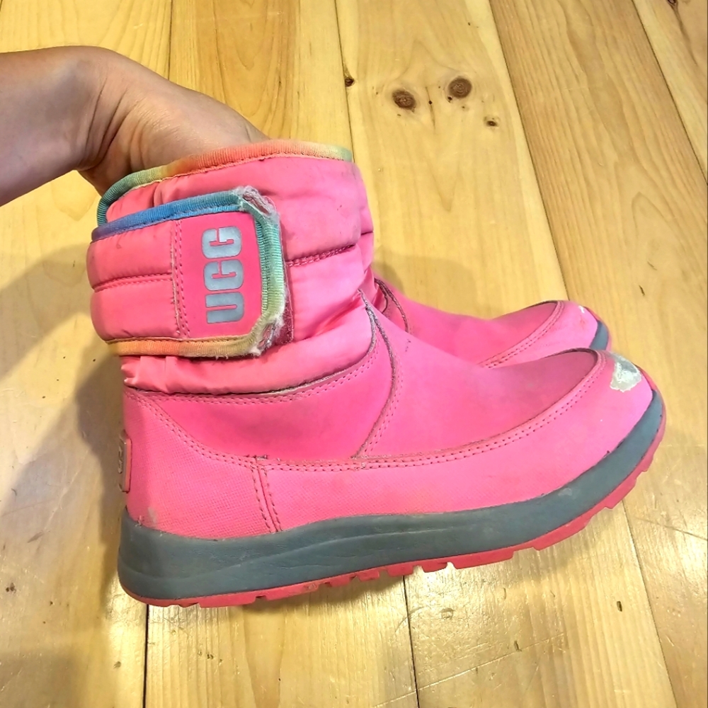 Ugg kids boots